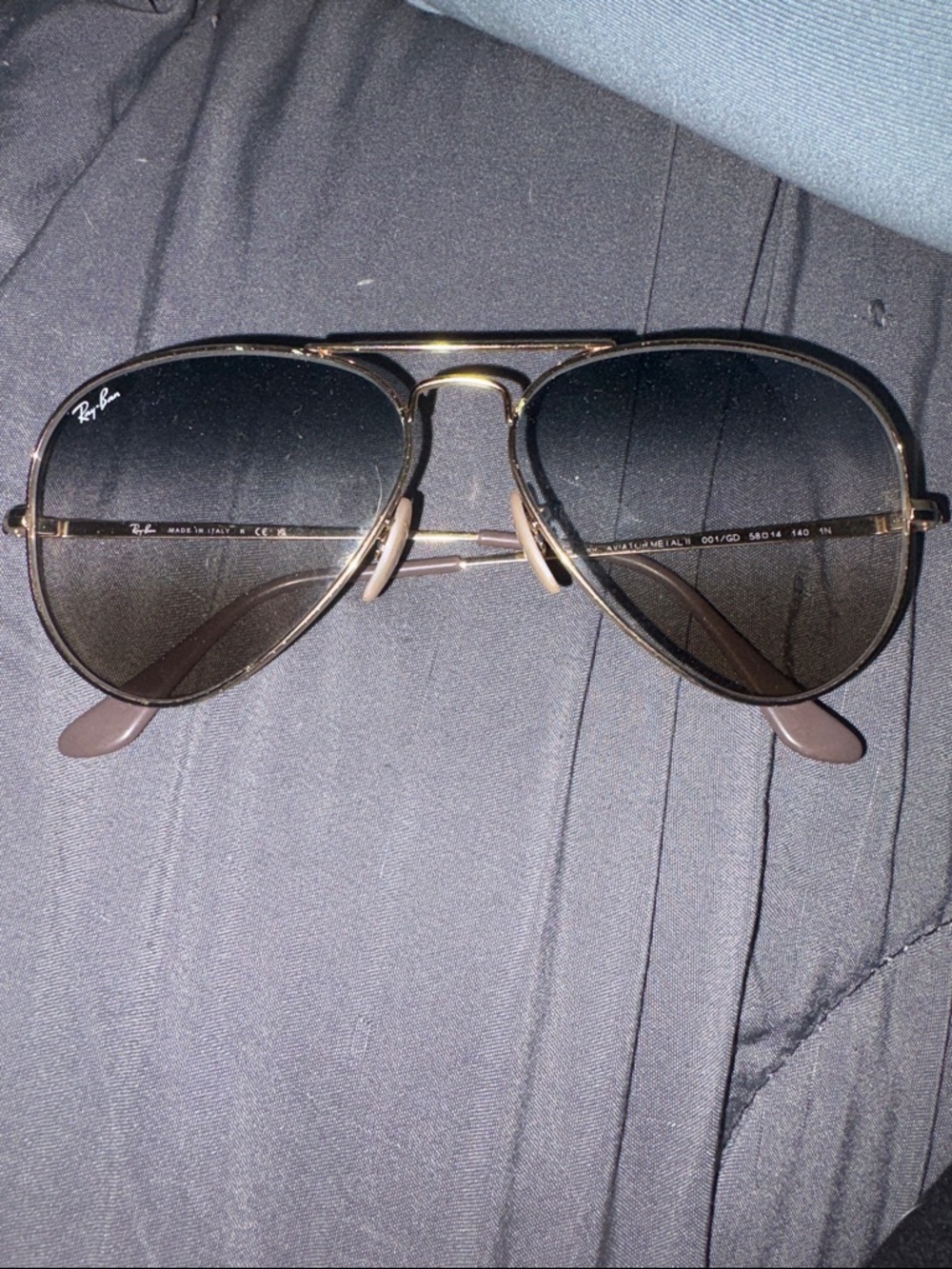 Ray-Ban Aviator Sunglasses - Gold Frame with Black Gradient Lenses